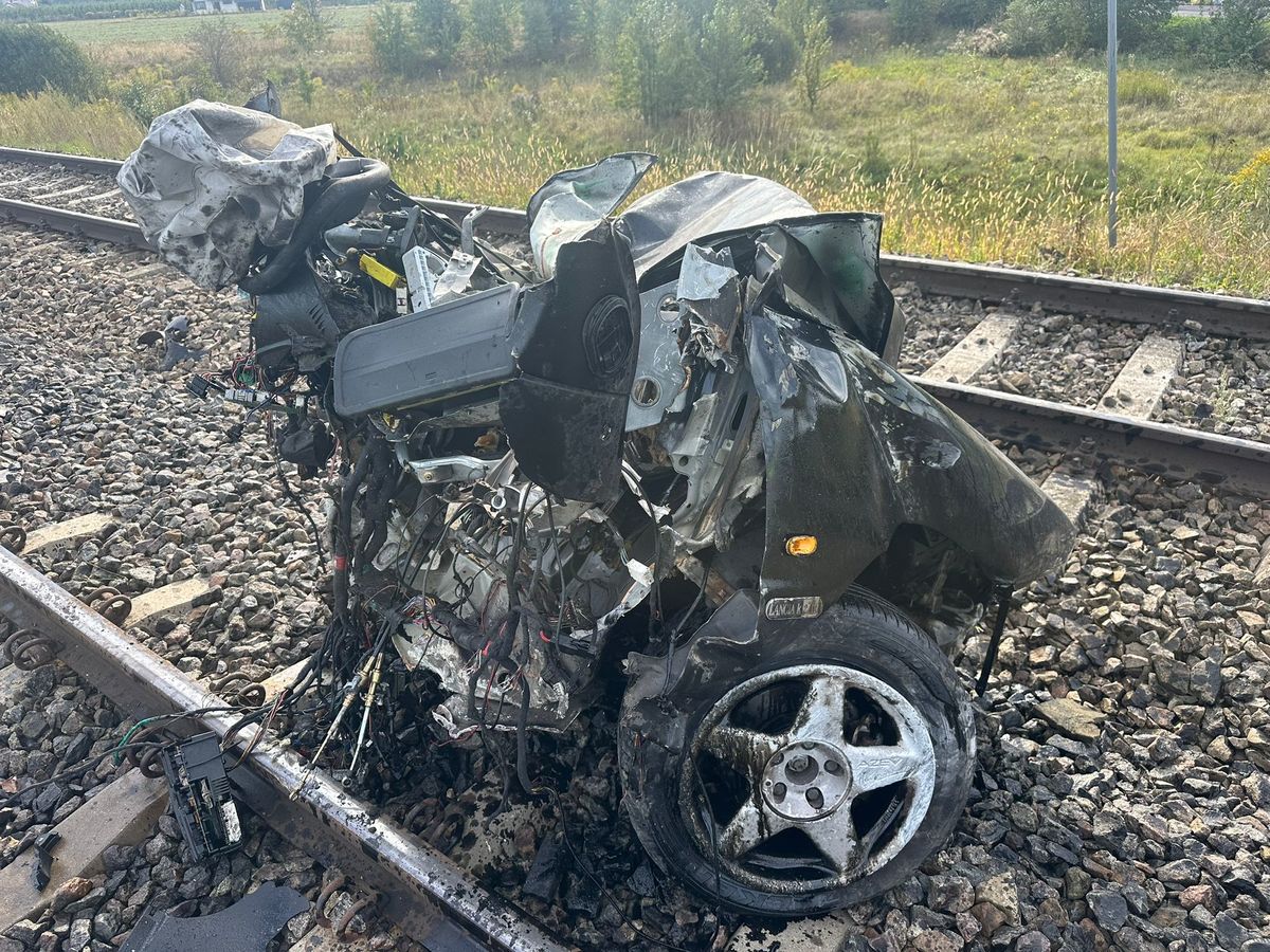 Wypadek na przejeździe kolejowym w Stoku Lackim